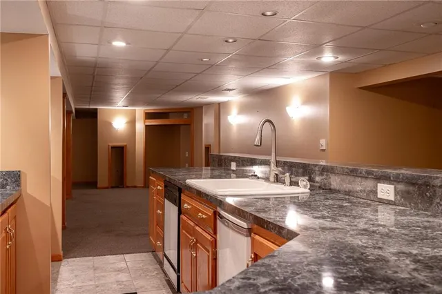 $625,000 | 10821 Milton Thompson Road, Lake Lotawana, MO 64086