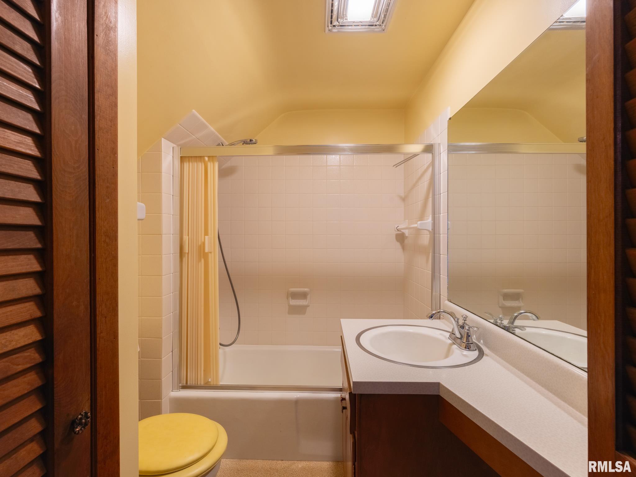 1105 Upper Spring Bay Road East Peoria, IL 61611 - Photo 44 of 100 Gallery Image 44