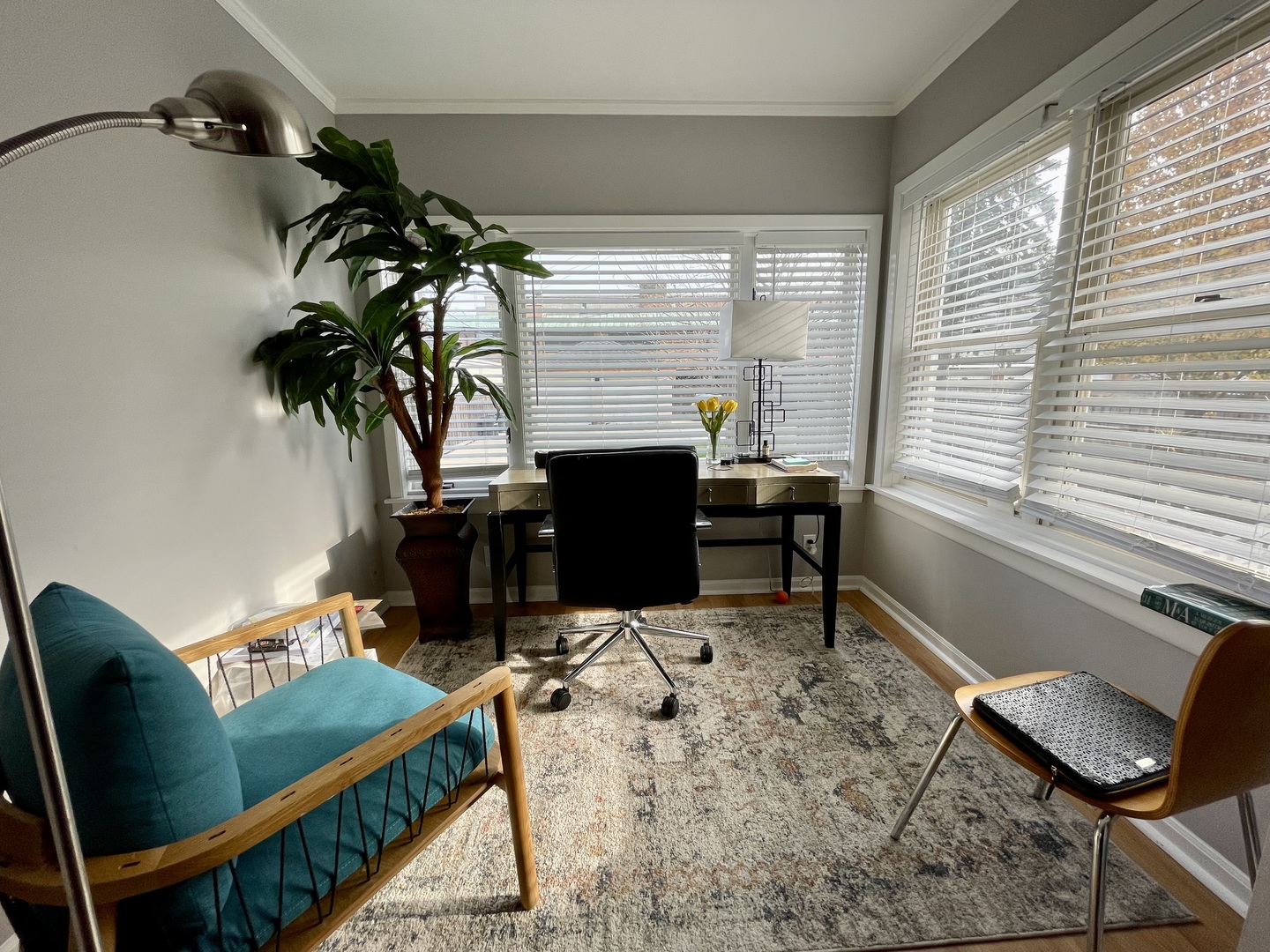 1035 Bonnie Brae River Forest, IL 60305 - Photo 12 of 21 a room with furniture and a window