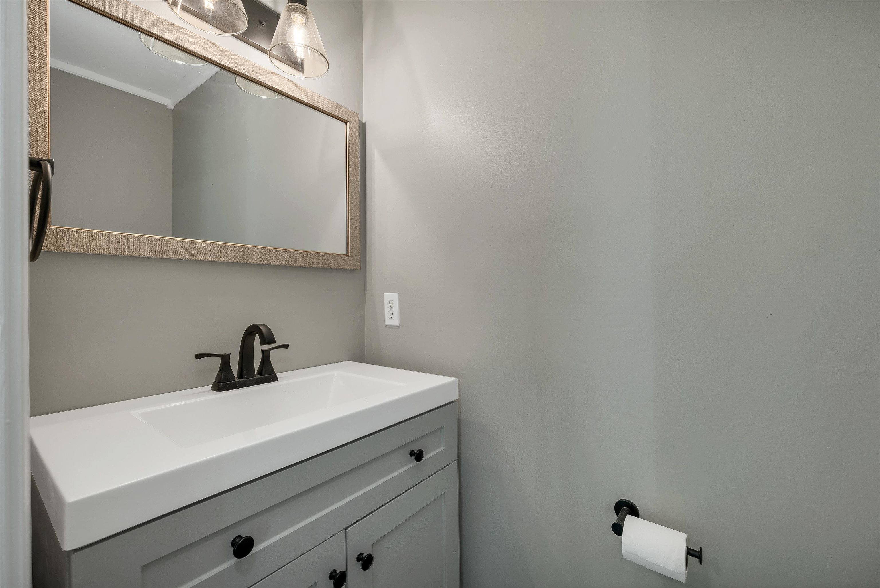 189 Rand Road, Unit #1A Northfield, NH 03276 - Photo 20 of 39 Gallery Image 20