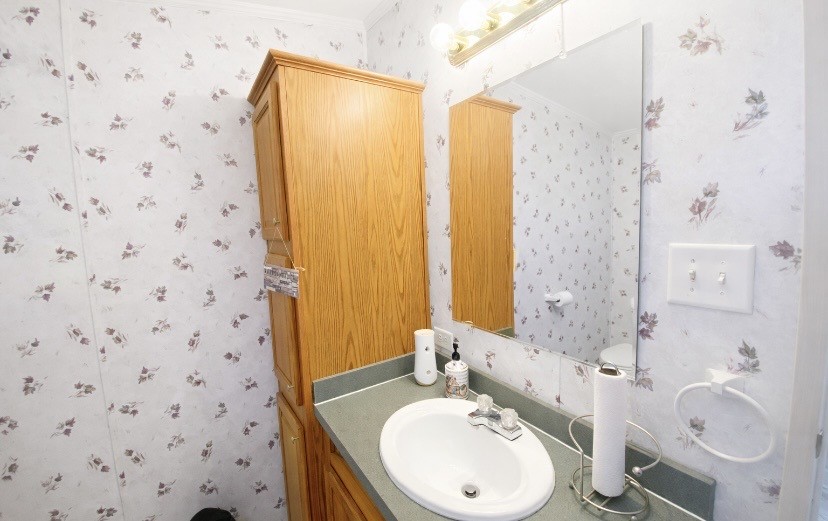 565 Ridge Road Hancock, NY 13783 - Photo 19 of 26 bathroom1
