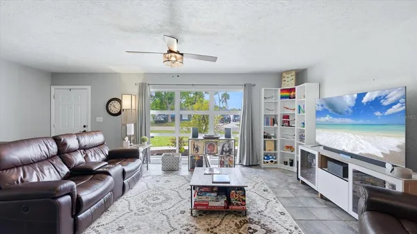 $215,000 | 2704 52nd Ave Terrace West, Bradenton, FL 34207