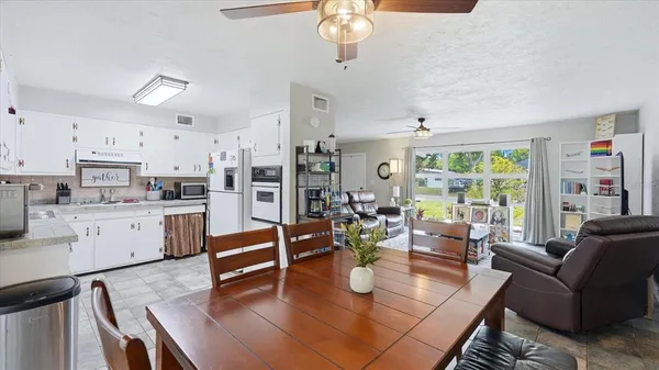 $215,000 | 2704 52nd Ave Terrace West, Bradenton, FL 34207