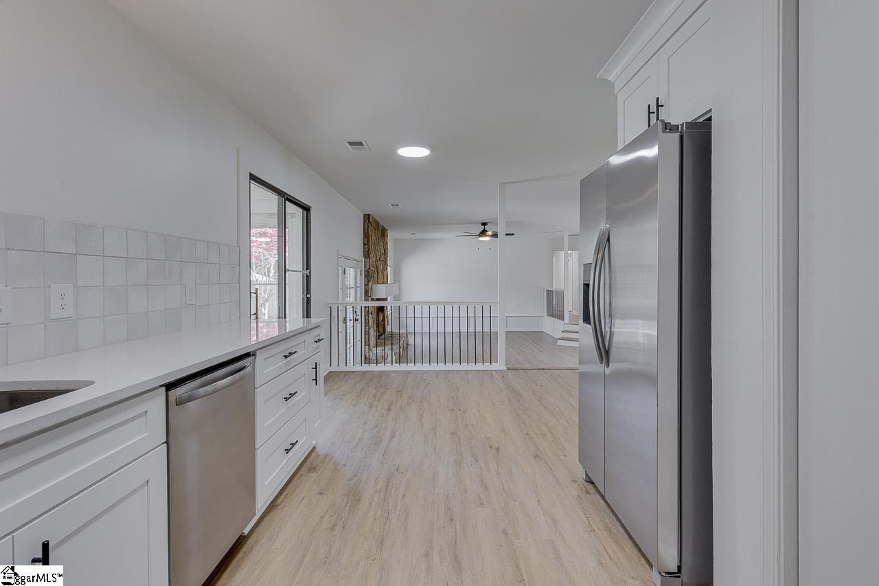 104 Windamere Road Easley, SC 29640 - Photo 14 of 38