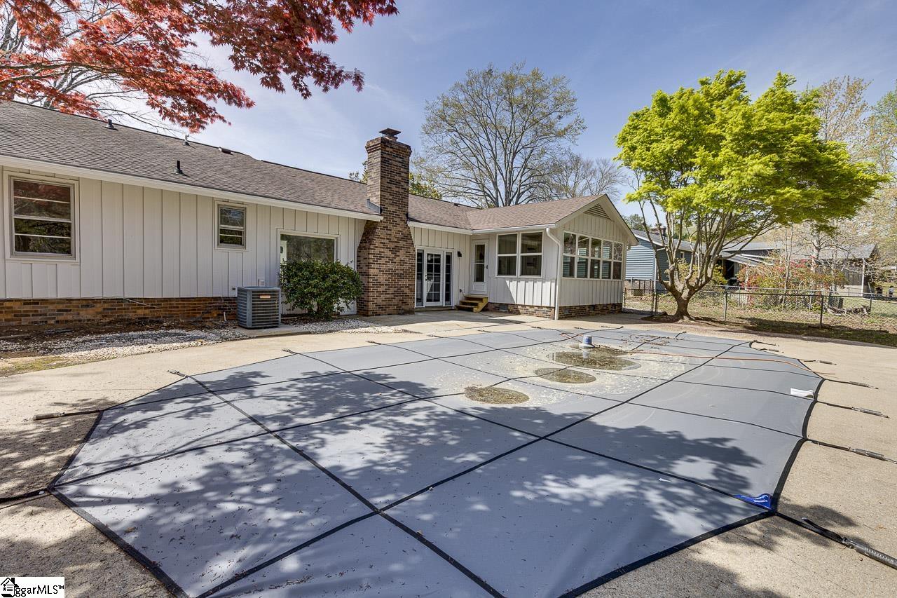 104 Windamere Road Easley, SC 29640 - Photo 30 of 38