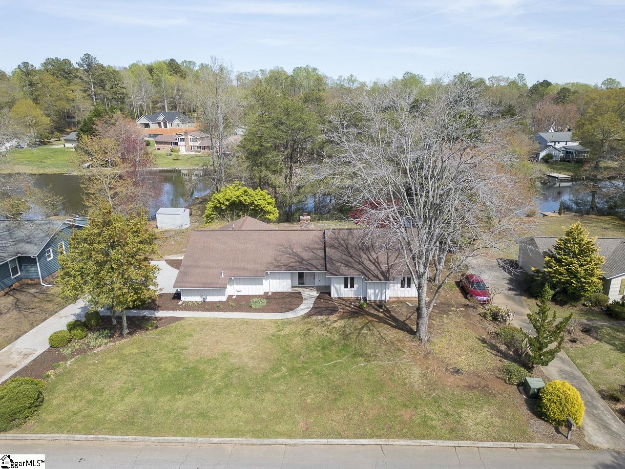 104 Windamere Road Easley, SC 29640 - Photo 32 of 38