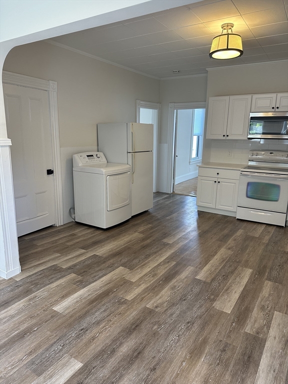 36 Cross Street, Unit 1 Winchester, MA 01890 - Photo 5 of 16