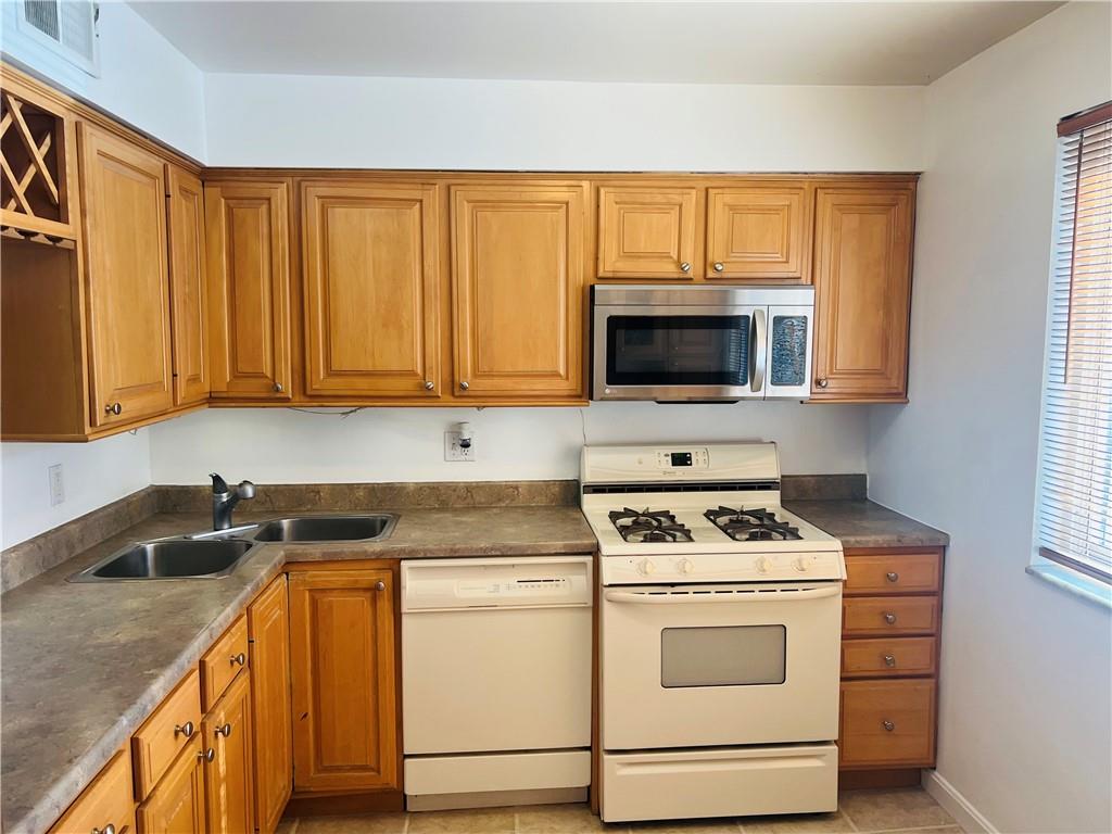 2034 Swallow Hill Road, Unit 116 Pittsburgh, PA 15220 - Photo 8 of 28 Gallery Image 8