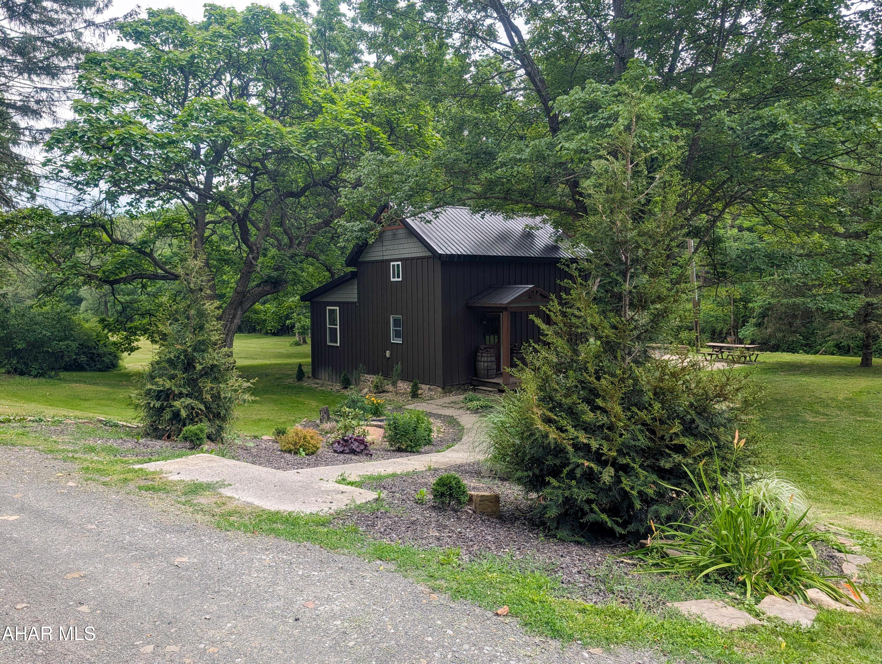 587 Point Road Bedford, PA 15522 - Photo 56 of 92