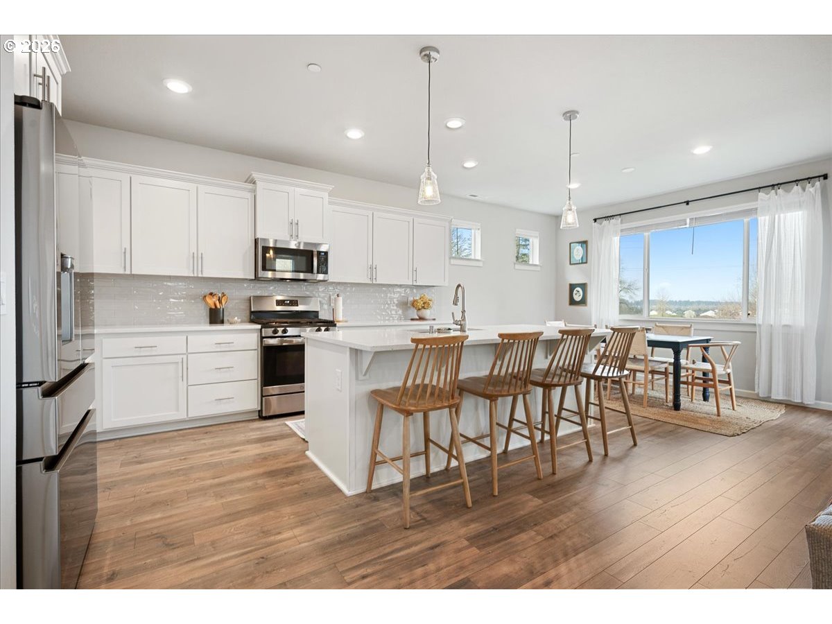 6439 North 87th Court Camas, WA 98607 - Photo 15 of 48