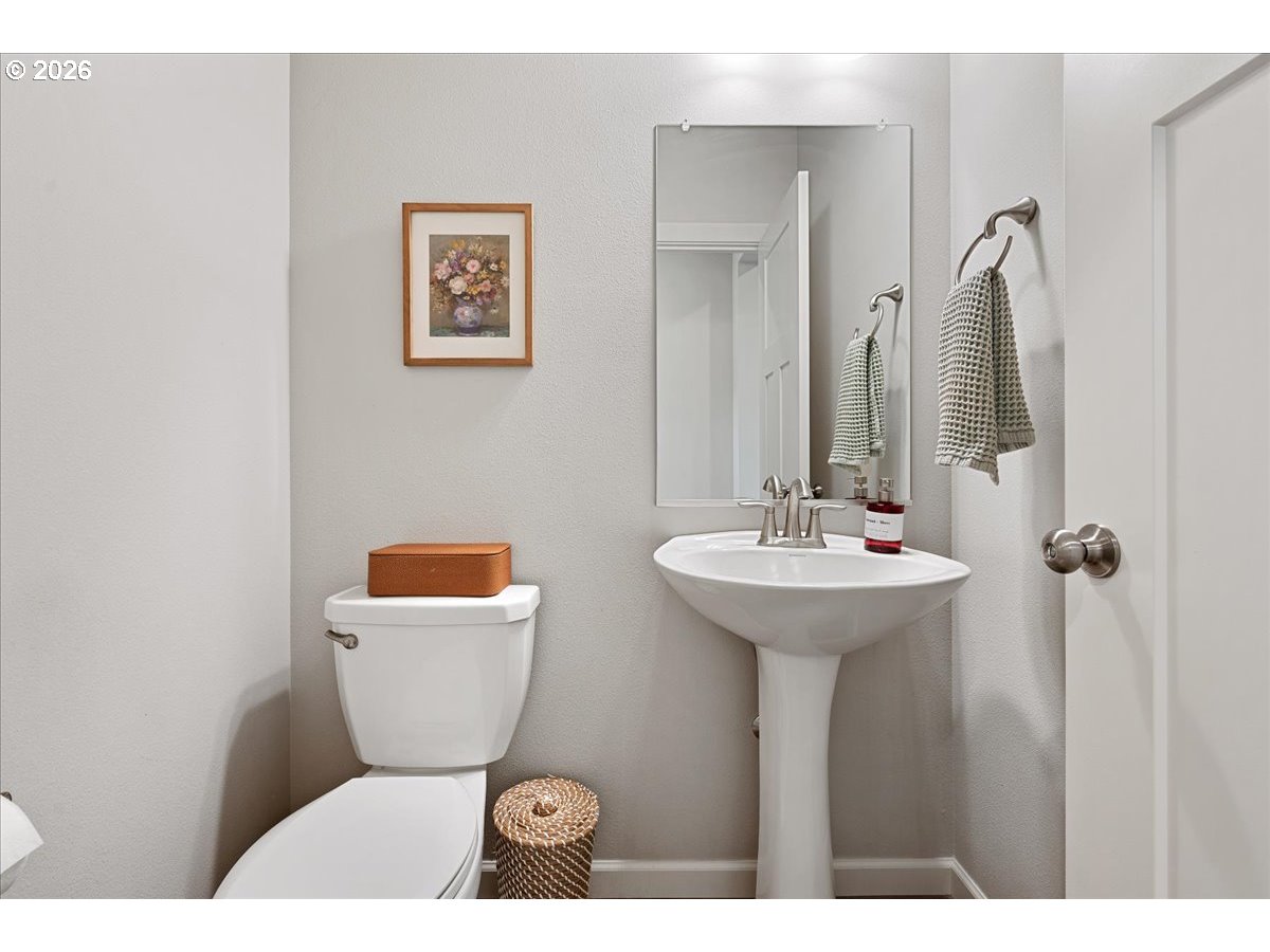 6439 North 87th Court Camas, WA 98607 - Photo 16 of 48