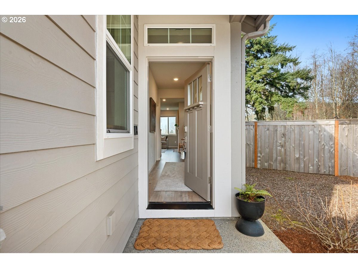 6439 North 87th Court Camas, WA 98607 - Photo 3 of 48