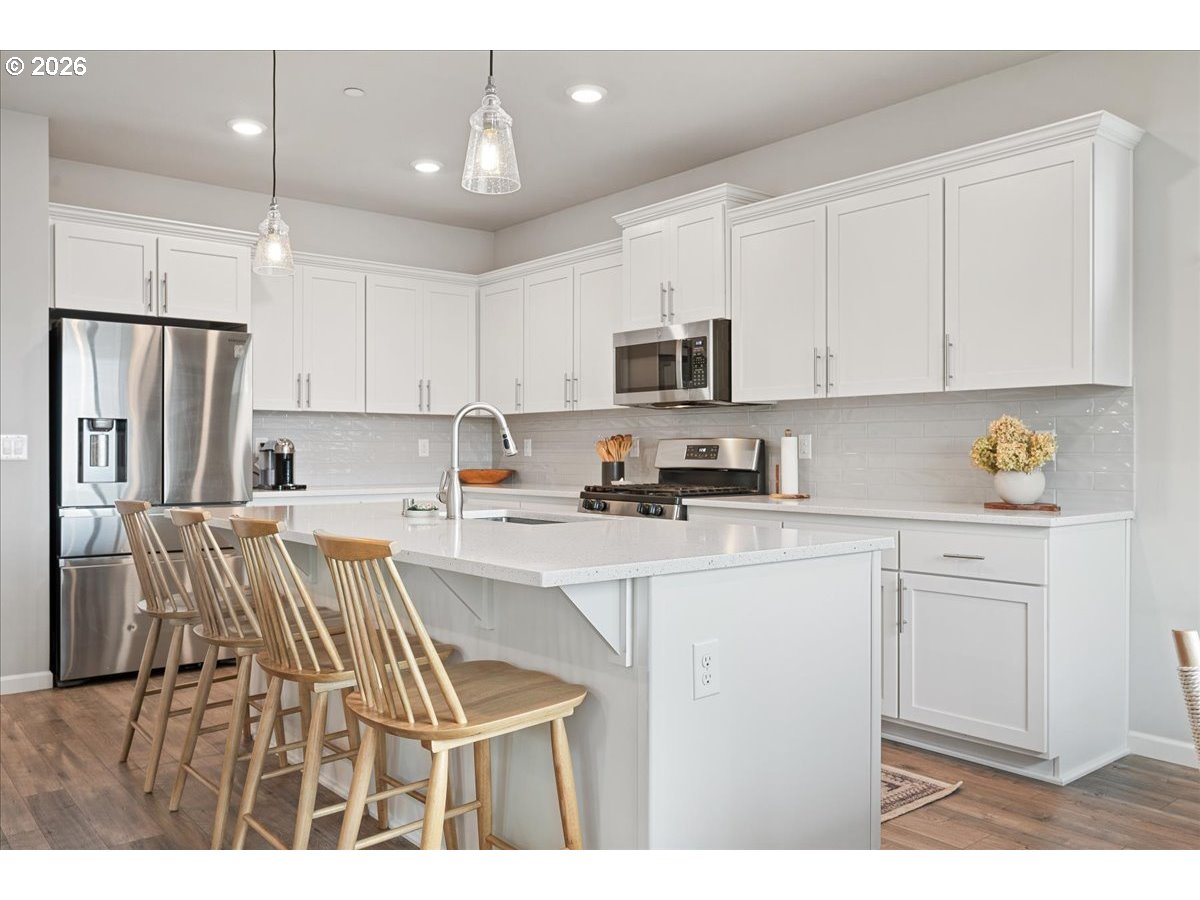 6439 North 87th Court Camas, WA 98607 - Photo 10 of 48