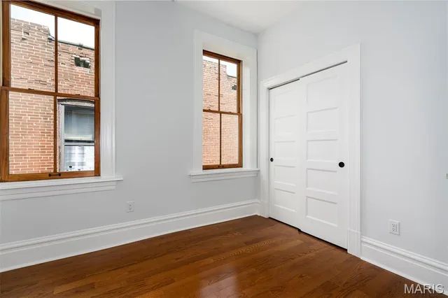 $370,000 | 3435 Oregon Avenue, St. Louis, MO 63118