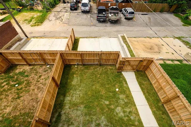 $370,000 | 3435 Oregon Avenue, St. Louis, MO 63118