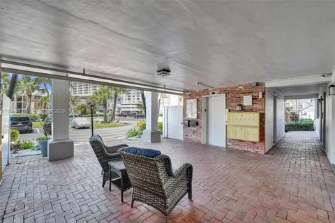$229,900 | 455 Paradise Isle Boulevard, Unit 104, Hallandale Beach, FL 33009