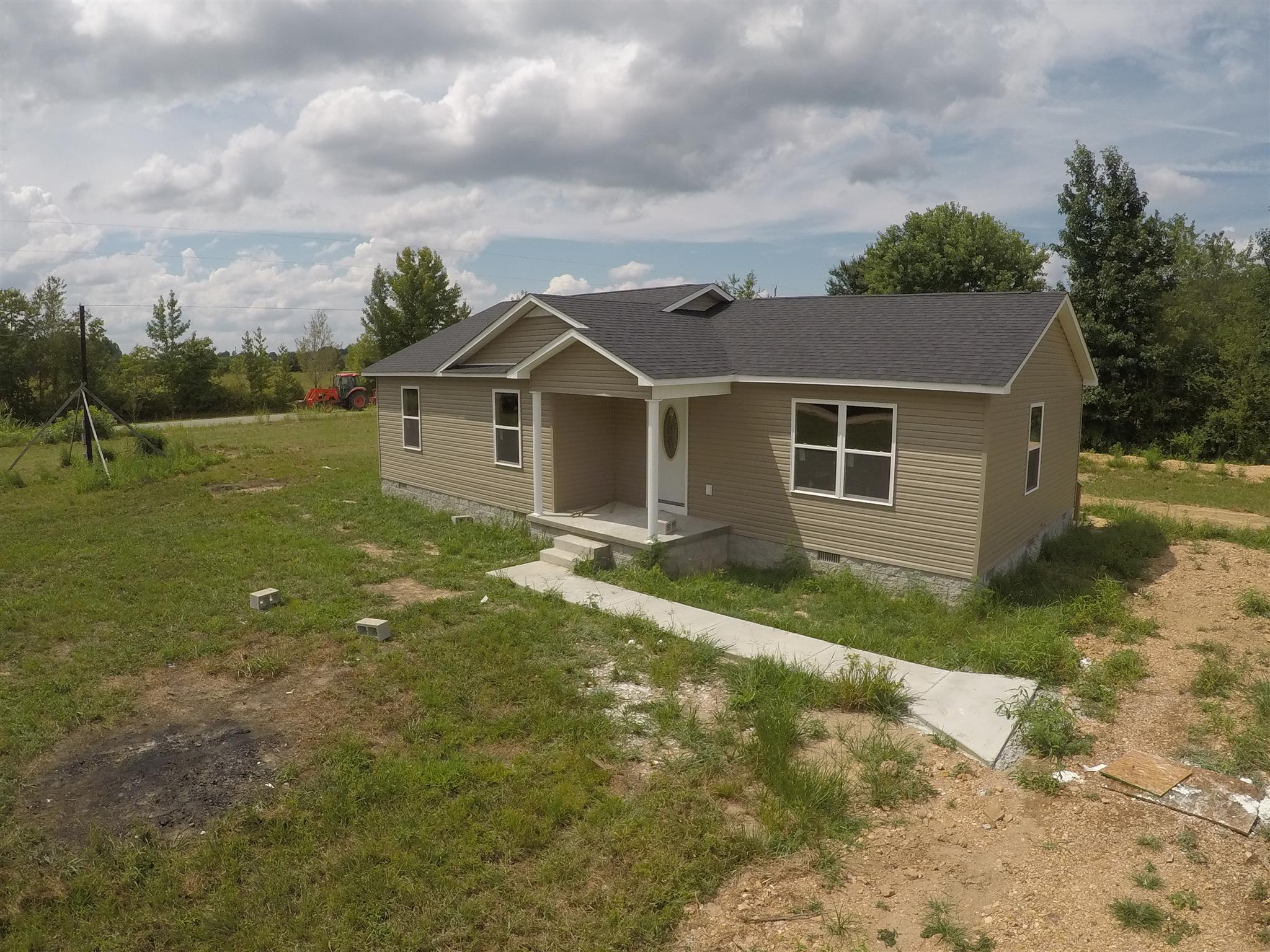 103 Liza Beth Road Hohenwald, TN 38462 - Photo 2 of 6 Gallery Image 2