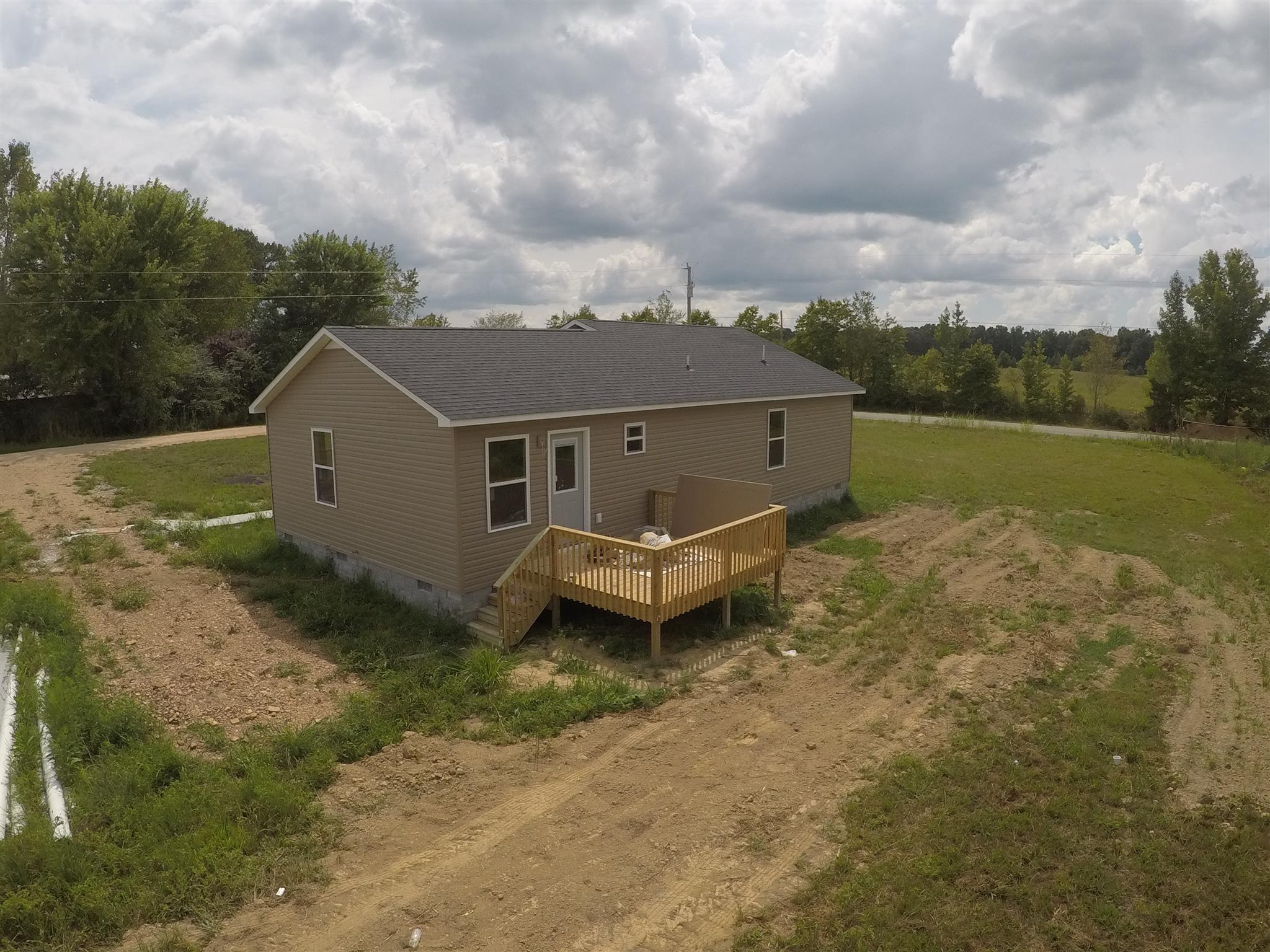 103 Liza Beth Road Hohenwald, TN 38462 - Photo 3 of 6 Gallery Image 3