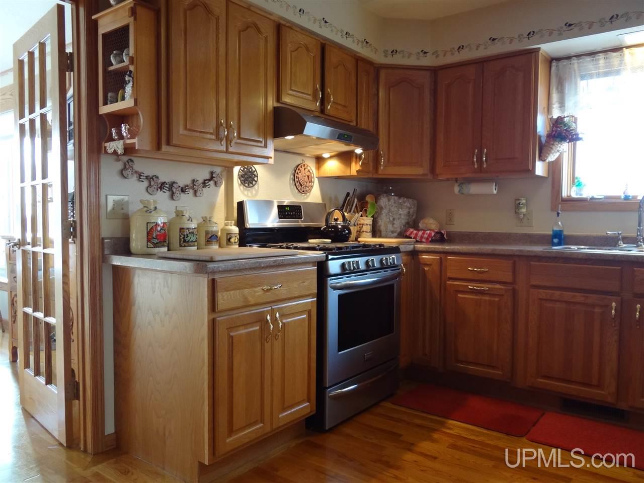 732 Sedar Hill Road Calumet, MI 49913 - Photo 7 of 42