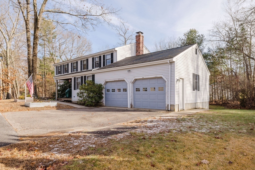 36 Indian Run Road Bellingham, MA 02019 - Photo 2 of 33 a view of a house with a yard