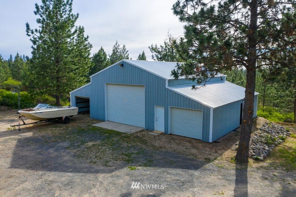 5696 Weaver Road Deer Park, WA 99006 - Photo 9 of 10 Gallery Image 9