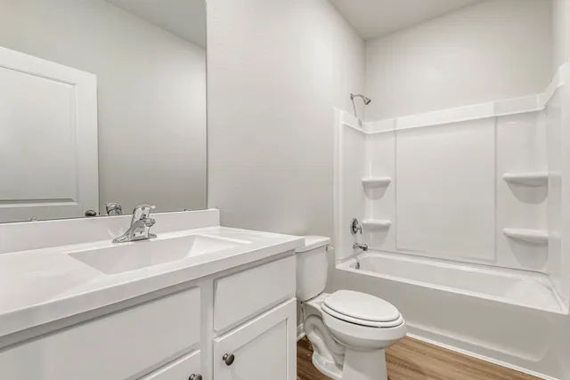 $313,900 | 6419 Winter Elm Street, Houston, TX 77048