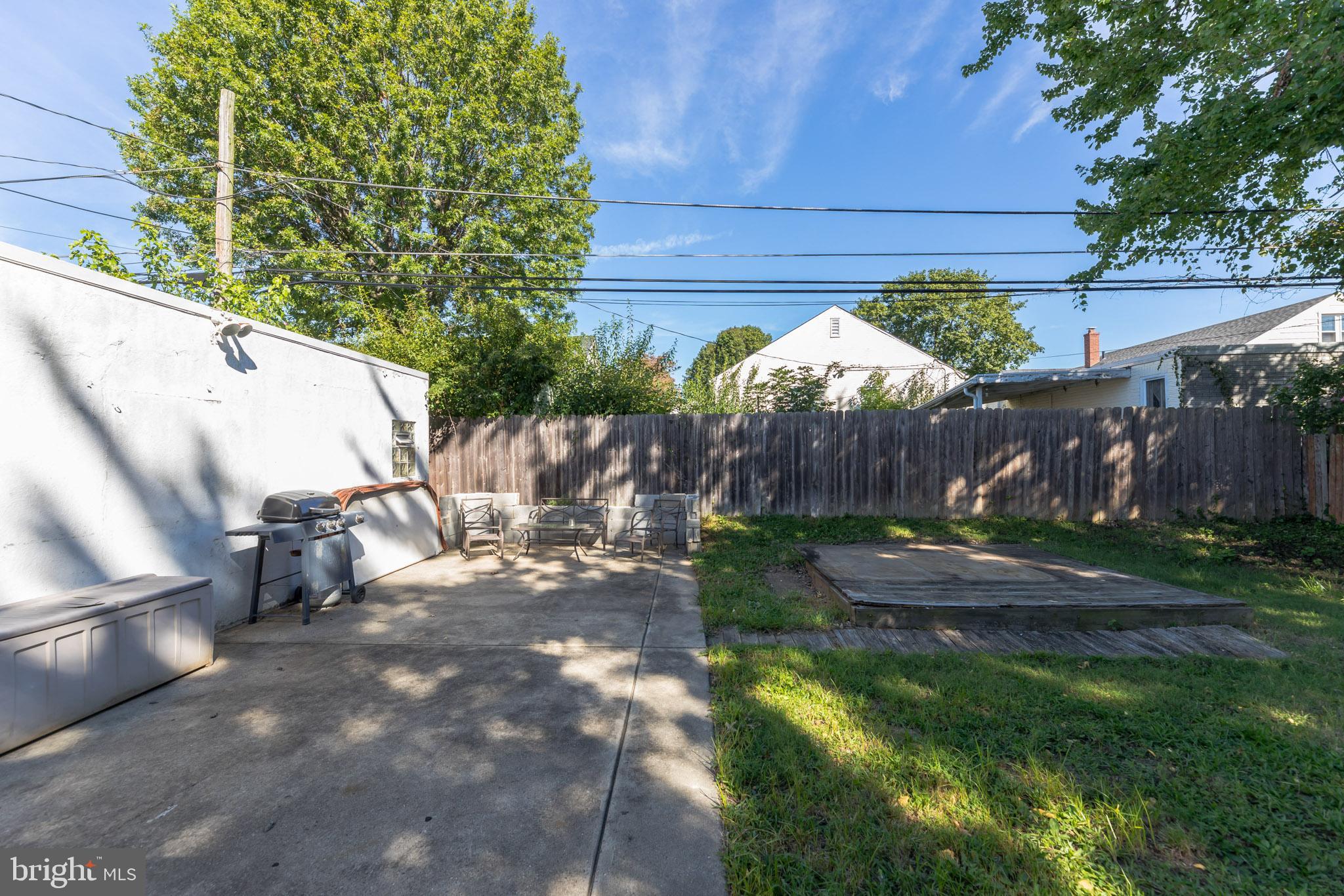 9214 Horatio Road Philadelphia, PA 19114 - Photo 22 of 27 Gallery Image 22