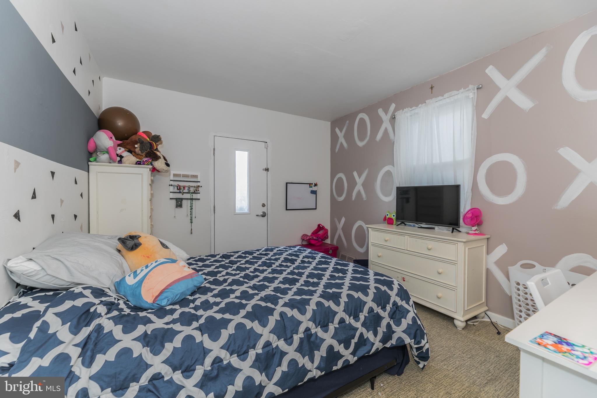 9214 Horatio Road Philadelphia, PA 19114 - Photo 10 of 27 Gallery Image 10