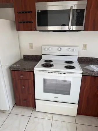 $2,100 | 8430 Northwest 2nd Avenue, Unit 8430, Miami, FL 33150