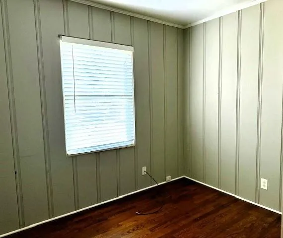 $270,000 | 5709 West 70th Terrace, Overland Park, KS 66204