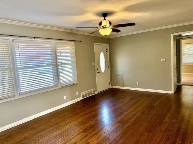 $270,000 | 5709 West 70th Terrace, Overland Park, KS 66204