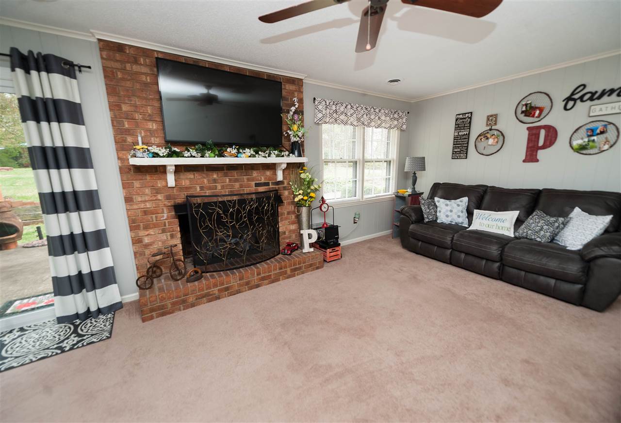 138 Chestnut Lake Drive Inman, SC 29349 - Photo 8 of 36