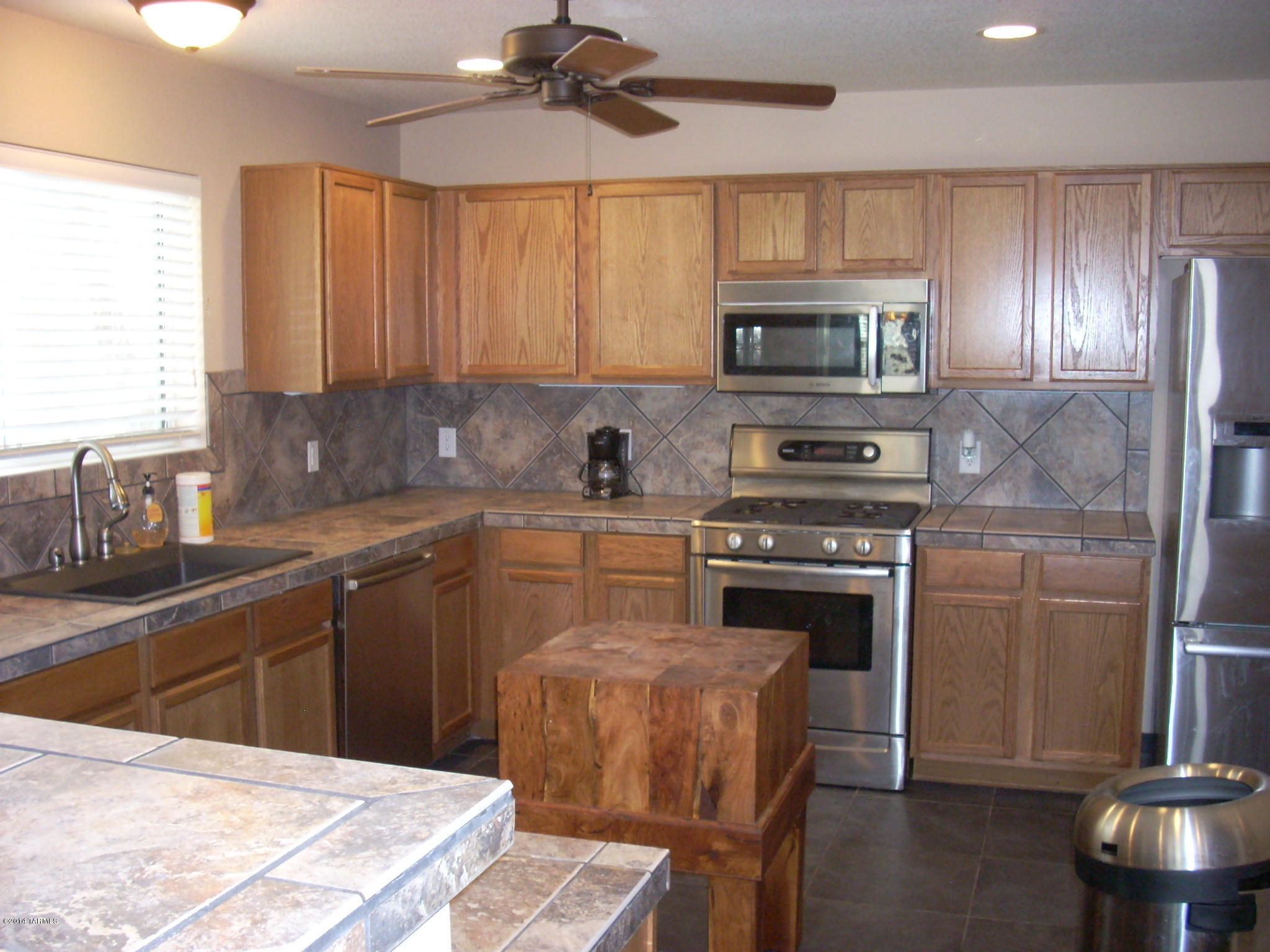 3559 East Mecate Road Tucson, AZ 85739 - Photo 2 of 20