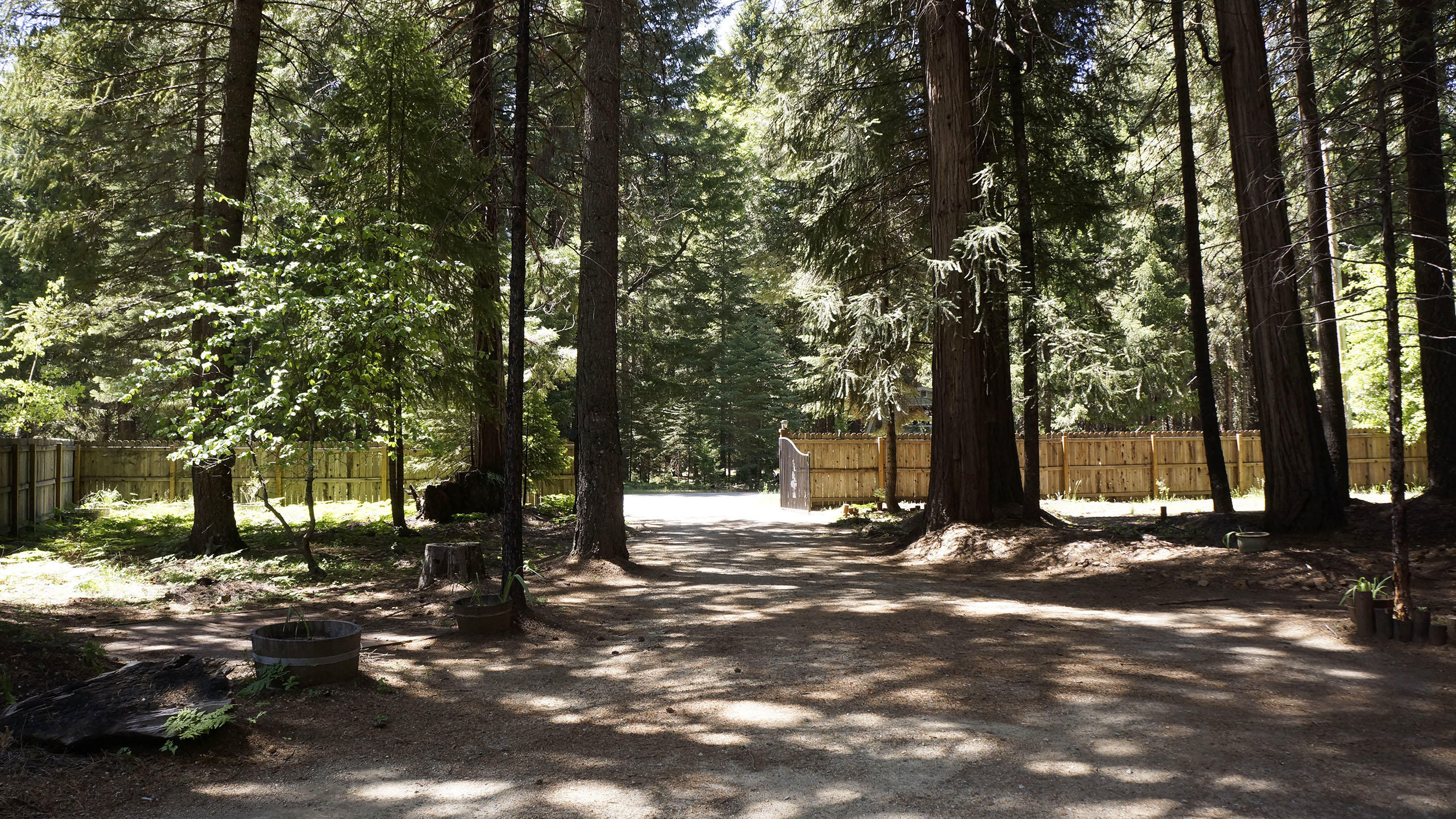 9441 Thatcher Mill Road Shingletown, CA 96088 - Photo 8 of 34 Gated Entrance