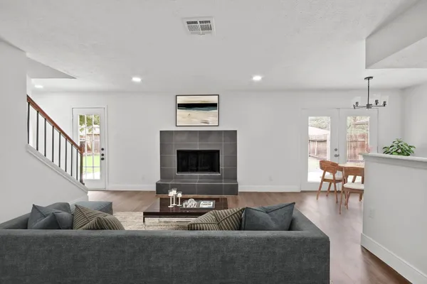 $2,250 | 14527 Duncannon Drive, Houston, TX 77015