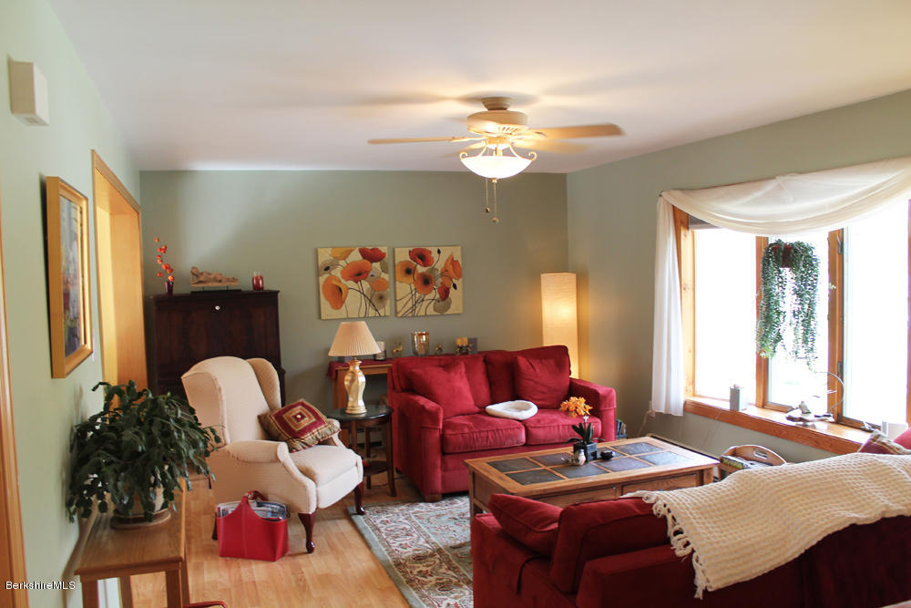 65 Cadwell Road Pittsfield, MA 01201 - Photo 2 of 40 IMG_2561