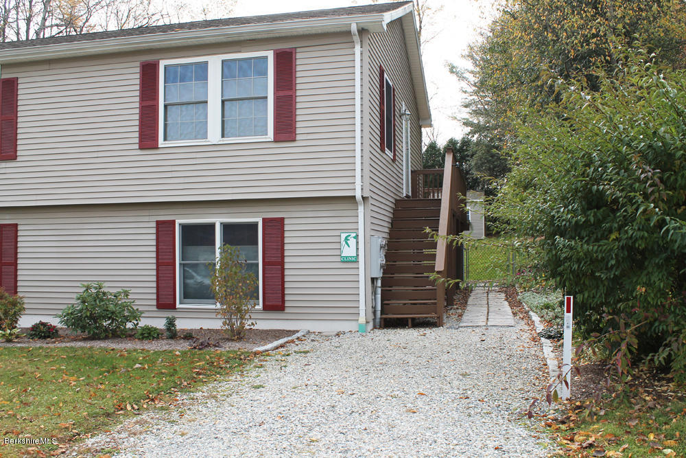65 Cadwell Road Pittsfield, MA 01201 - Photo 26 of 40 IMG_2600