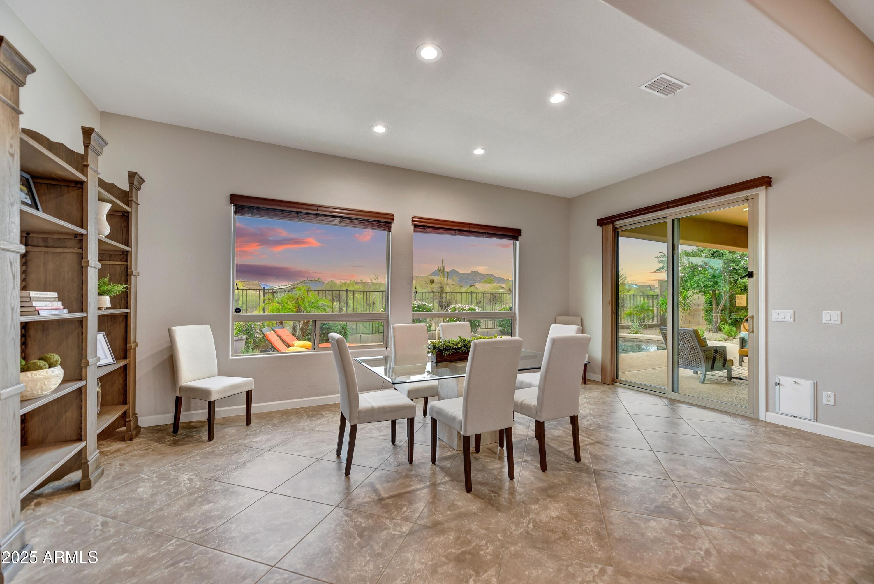 5626 East Sleepy Ranch Road Cave Creek, AZ 85331 - Photo 9 of 48 017_Dining