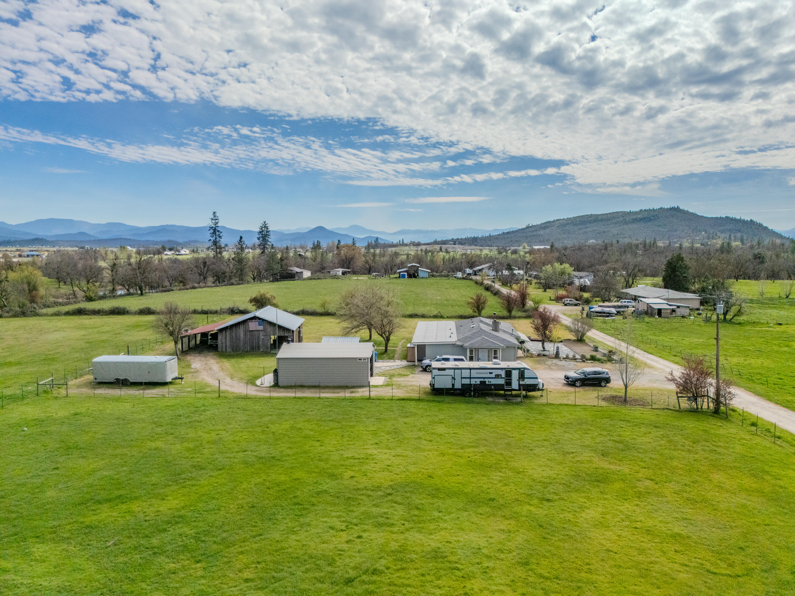 245 Highway 234 Eagle Point, OR 97524 - Photo 1 of 29 01-4