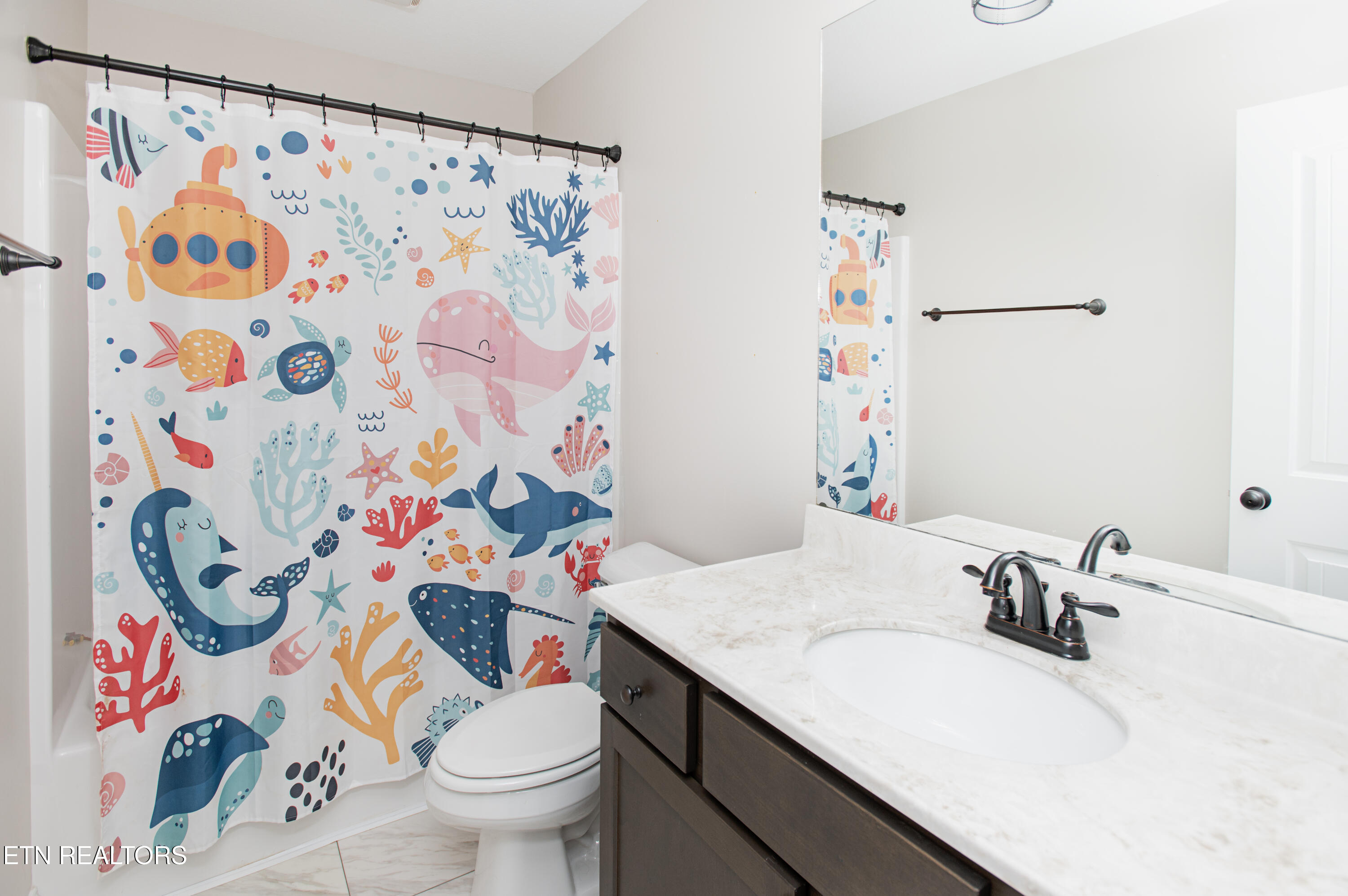 3405 Boulder Point Lane Powell, TN 37849 - Photo 14 of 31 Bathroom 2