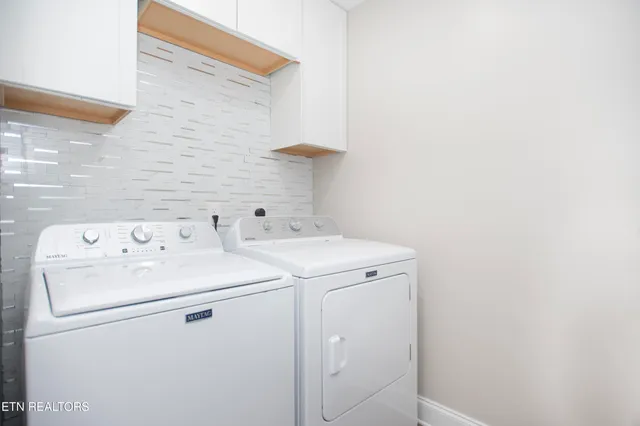 $495,000 | 3405 Boulder Point Lane, Powell, TN 37849