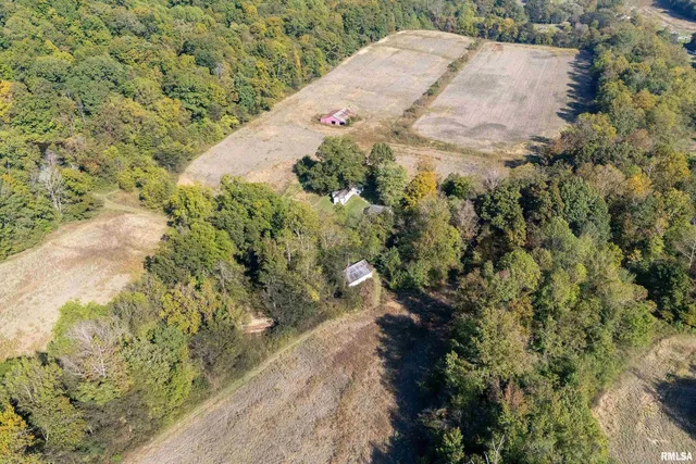 $978,000 | 19168 County Line Road, Jonesboro, IL 62952