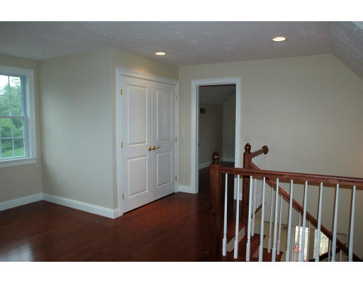 1092 Hill Road, Unit 1 Boxborough, MA 01719 - Photo 12 of 14 Gallery Image 12