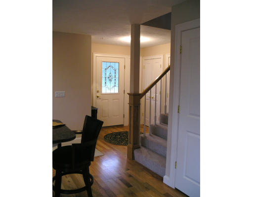 1092 Hill Road, Unit 1 Boxborough, MA 01719 - Photo 4 of 14 Gallery Image 4