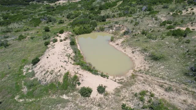 a view of a yard with a yard