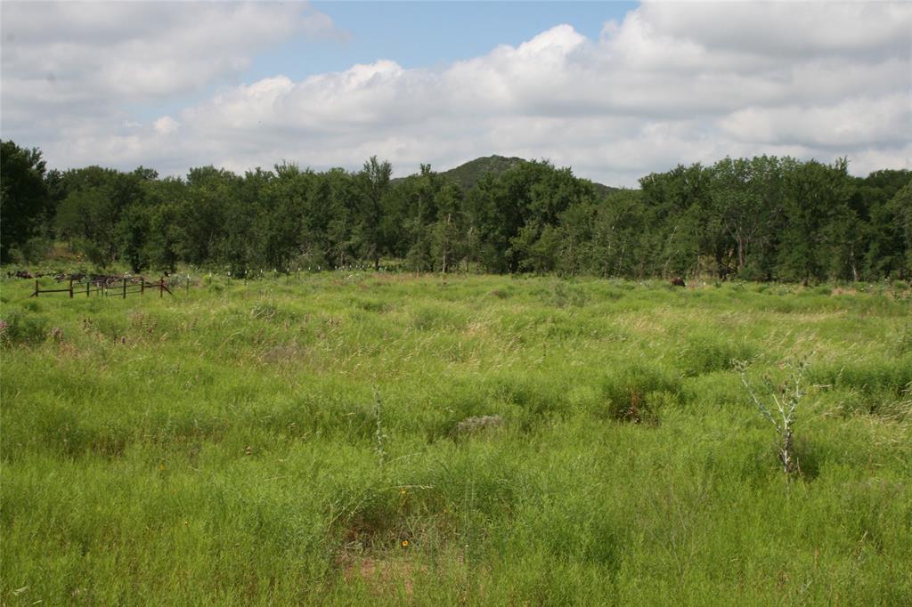 464 Upper Brad Road Strawn, TX 76475 - Photo 4 of 32 a view of an outdoor space and a yard