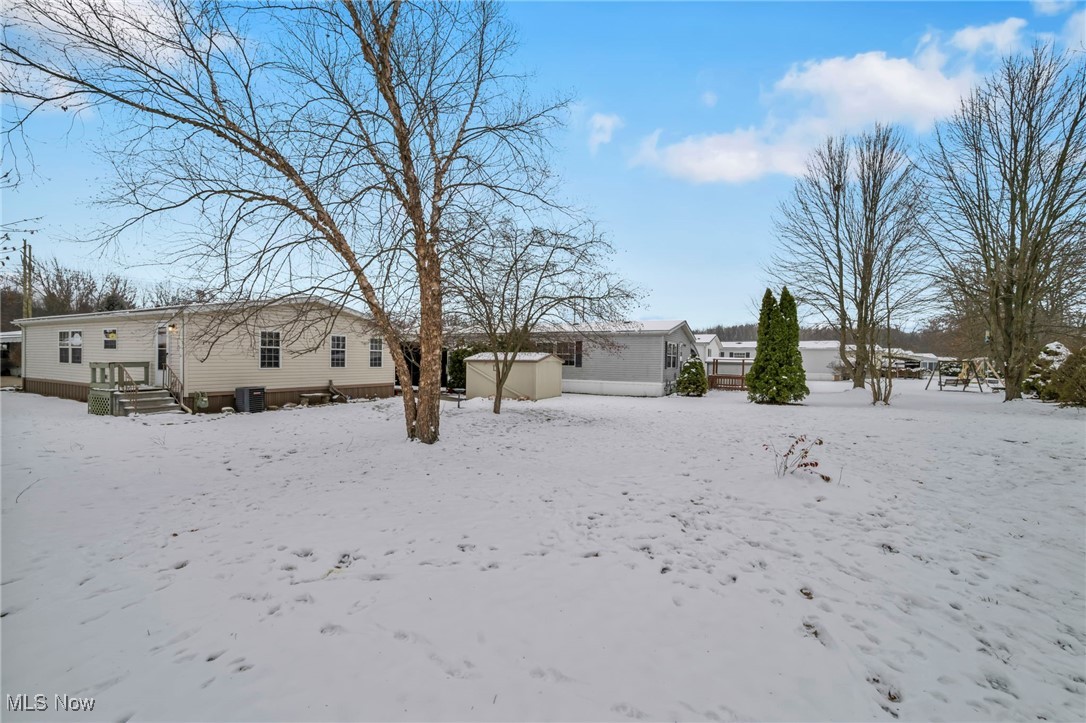 27202 Cook Road, Unit 95 Olmsted Falls, OH 44138 - Photo 37 of 46