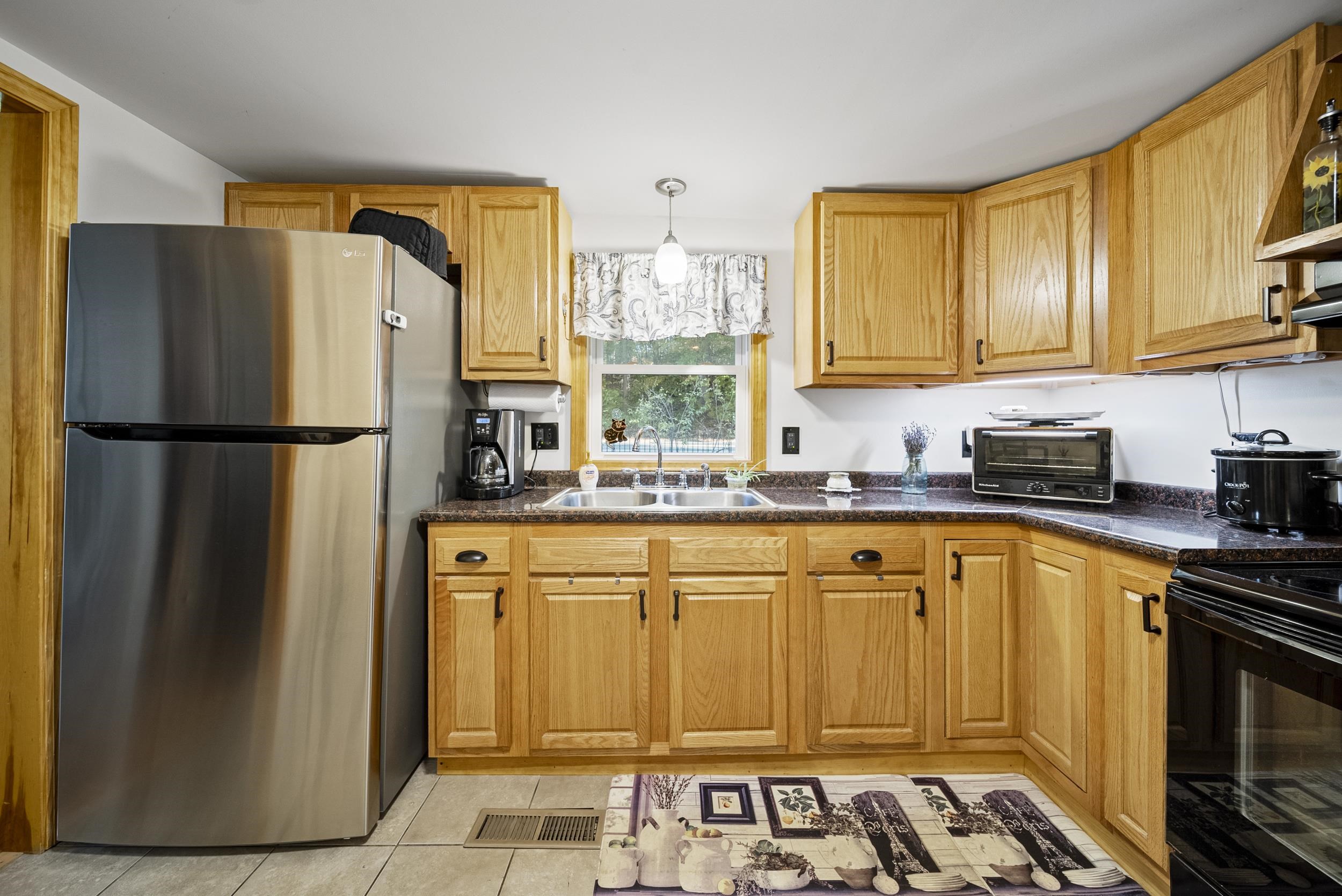 12 Hoit Road Concord, NH 03301 - Photo 24 of 33