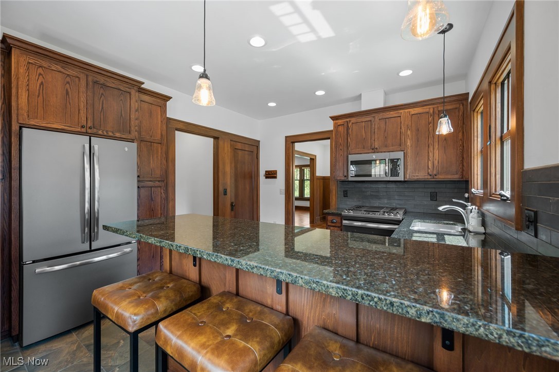 159 Edgerton Road Akron, OH 44303 - Photo 8 of 44 Gallery Image 8