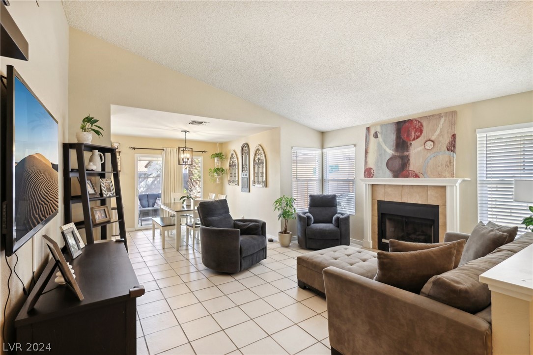 8524 Landsdale Road Las Vegas, NV 89123 - Photo 3 of 37